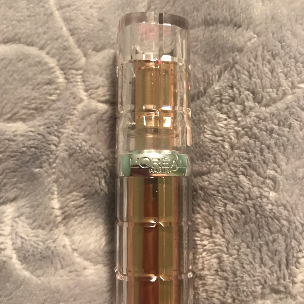 Makeup Bundle - Picture 10 of 16